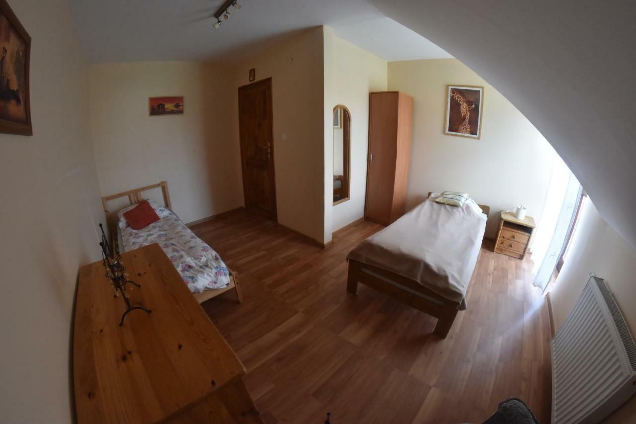 Comfortable House With Garden Manki Экстерьер фото